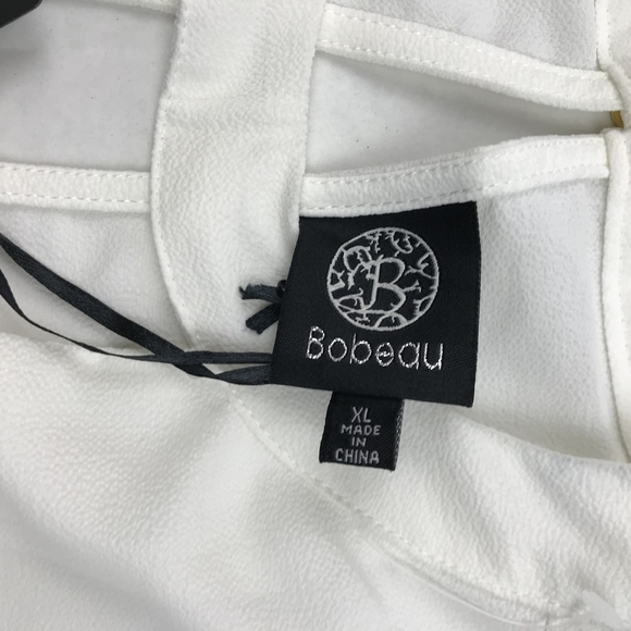 Bobeau Women's White Blouse W/ High Neck - Picture 3 of 5